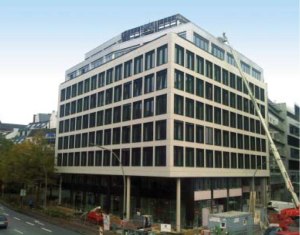 Willy-Brandt-Strasse-01